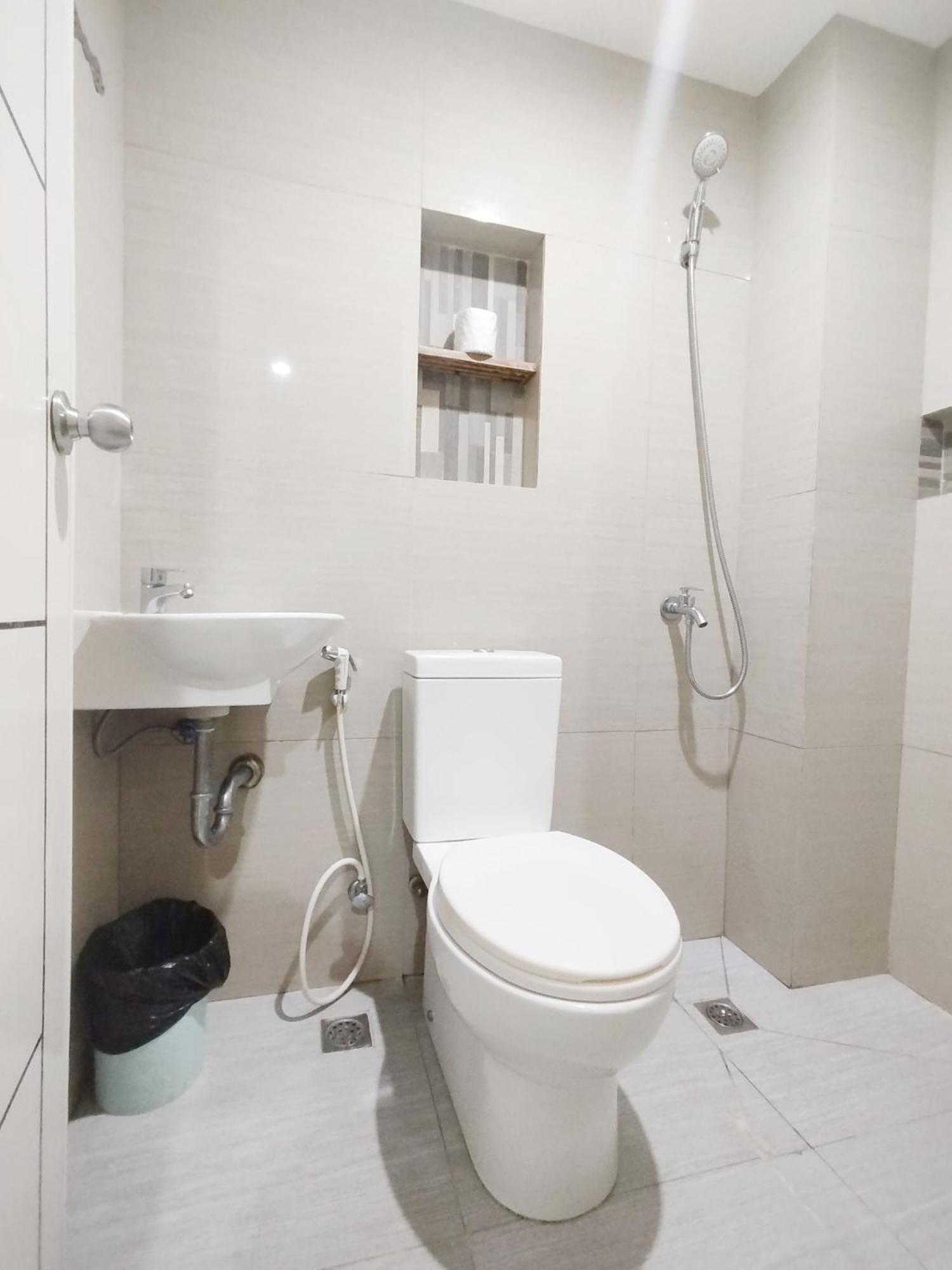 Sulit Budget Hotel Vmapa Манила Стая снимка